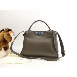 FENDI（フェンディ） ☆3日以内返品可 3日以内返品可☆ レザー