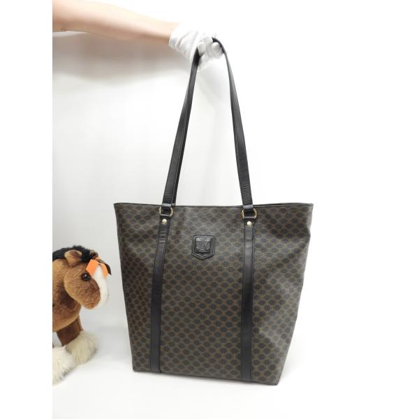 セリーヌ ショルダーバッグ マカダム トリオンフ黒 ショッピングバッグ 美品2@MC98/2 2