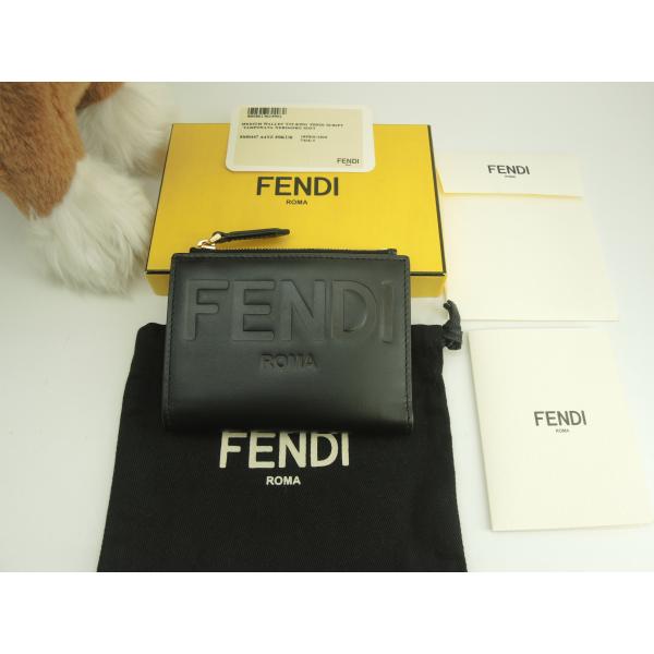 フェンディ コンパクトウォレット ロゴ レザー黒 2折財布 新品@ 4
