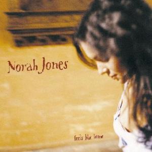 CD)ノラ・ジョーンズ/フィールズ・ライク・ホーム(金曜販売開始商品/限定盤/ノラ・ジョーンズ20周年記念) (UCCQ-9622)｜hakucho