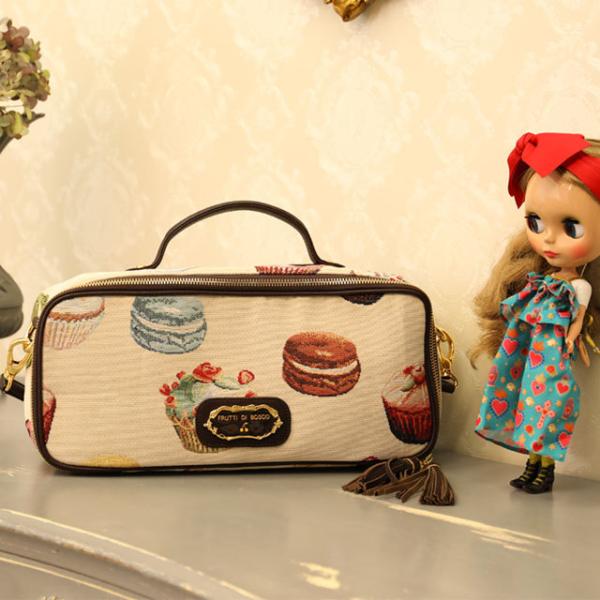 【FRUTTI】ドールバッグ Tea party（ティーパーティー）ヴィンテージ生地で仕立てた横長ボ...