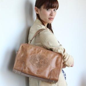 【digmeout】デザートローズの刺繍ボストン●大谷リュウジデザイン　Laura（ラウラ）　ボスト...