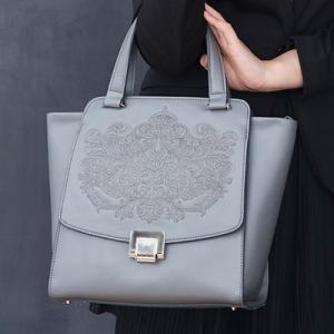 【digmeout】大谷リュウジデザインSylvia（シルヴィア）バッグ レディースバッグ 刺繍バッ...