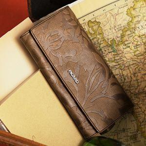 【PICARD】偶然出会ったアンティークチェストみたいなインポートウォレットSchatzi wallet(シャッツィ ウォレット)｜hamano