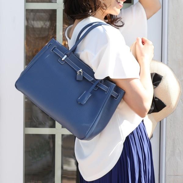 【傳濱野】≪夏季限定色≫皇室御用達 日本女性が輝く黄金比バッグMietia Mrine Blue（ミ...