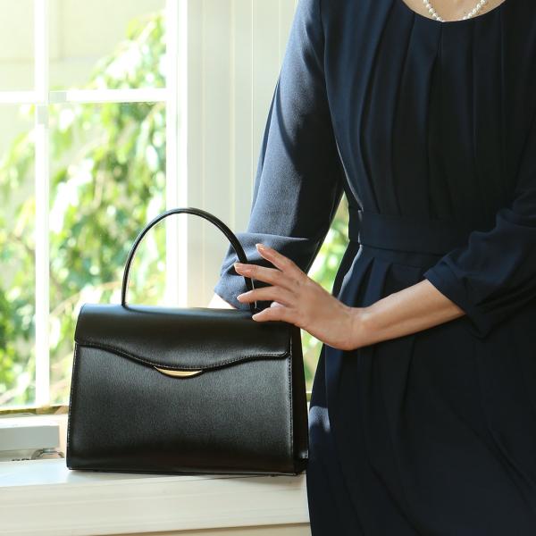 【傳濱野】格式高いシーンにも安心1本手フォーマルバッグ ファシリエボーテ 慶弔両用 黒 3way 冠...