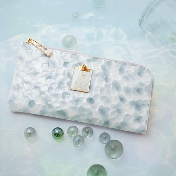 【HerSchedule】淡いブルーグレー色のダイヤモンドをイメージした特別なエナメルレザー長財布チ...