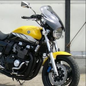 ガイラシールド スモーク 98- CHIC DESIGN（シックデザイン） XJR400