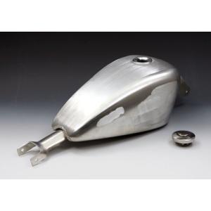 ロングピーナッツアルミタンク BIGCEDAR（ビッグシーダー） TW200