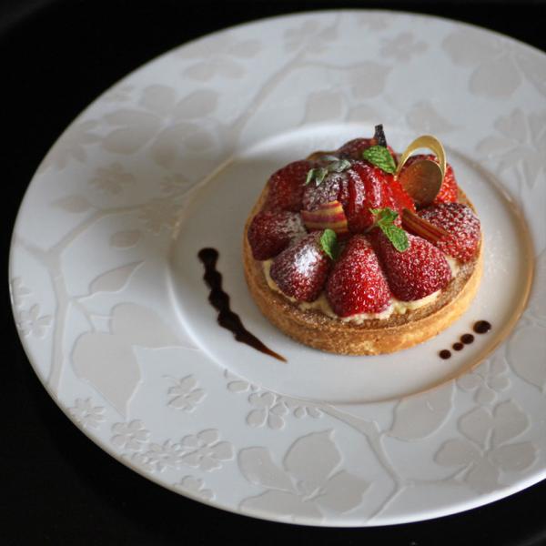 ＼在庫限り／ 食器 洋食器 美濃焼 皿 大皿 おしゃれ ワイドリム ディナー アラカルト プレート ...