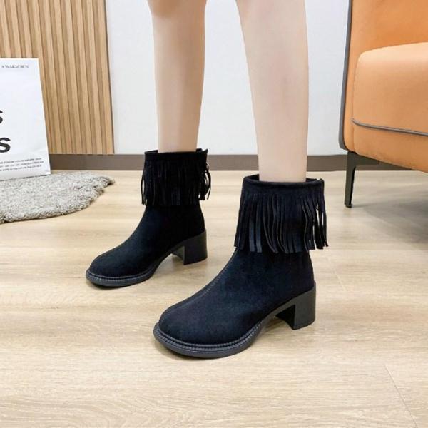 ショートブーツ レディース 太ヒール ブーティー シューズ タッセル 靴 可愛い おしゃれ カジュア...