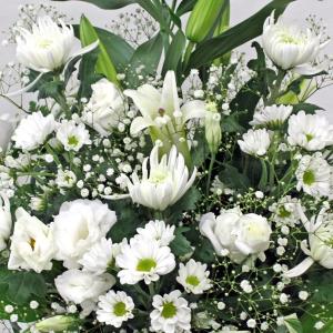 供花 白ユリと白菊のお供えアレンジの詳細画像1