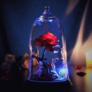 美女と野獣 光るバラのプリザーブドフラワー レット 誕生日プレゼントや記念日、プロポーズにぴったり LEDライト おしゃれなインテリアにも