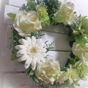 ◆直径24cmグリーンのお花のリース◆アーティ...の詳細画像1