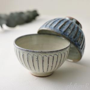 信楽焼 茶碗 ペアセット 夫婦茶碗 白青彫 お...の詳細画像4