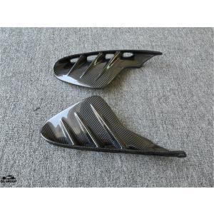 【並行輸入品】 ポルシェ Taycan 201...の詳細画像1