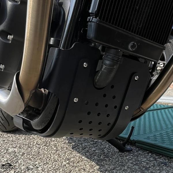 【並行輸入品】 ストリート Twin スラクストン RS Speed Twin ストリート 900 ...