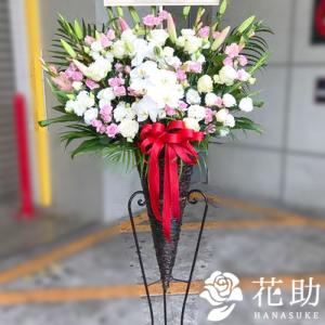 フラワーコンシェルジュ厳選花屋の胡蝶蘭入りスタンド花　1段