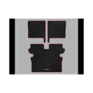 無限（MUGEN） スポーツラゲッジマット ブラック×レッド N VAN JJ1/JJ2