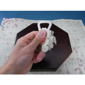 レフト・フォー缶切り（左手用）