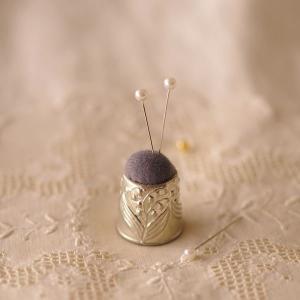 クロバー ポルトボヌールすずらんピンクッション 79-488