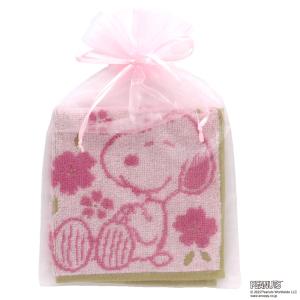 スヌーピー　タオルハンカチ　桜シリーズ（オーガンジー巾着パッケージ入り）葉桜　ピンク