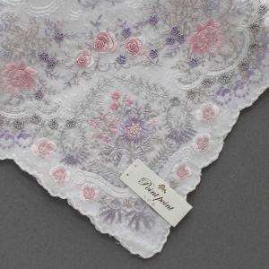 未使用品☆ポアンポアン ベトナム手刺繍 ハンカチ☆淡い小花柄 未使用