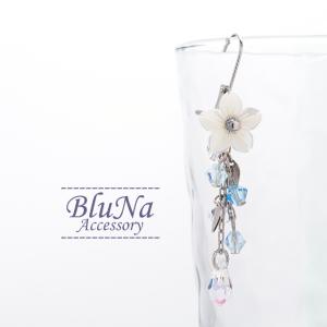ピアス イヤリング スワロフスキー 桜 さくら シェル ハンドメイド