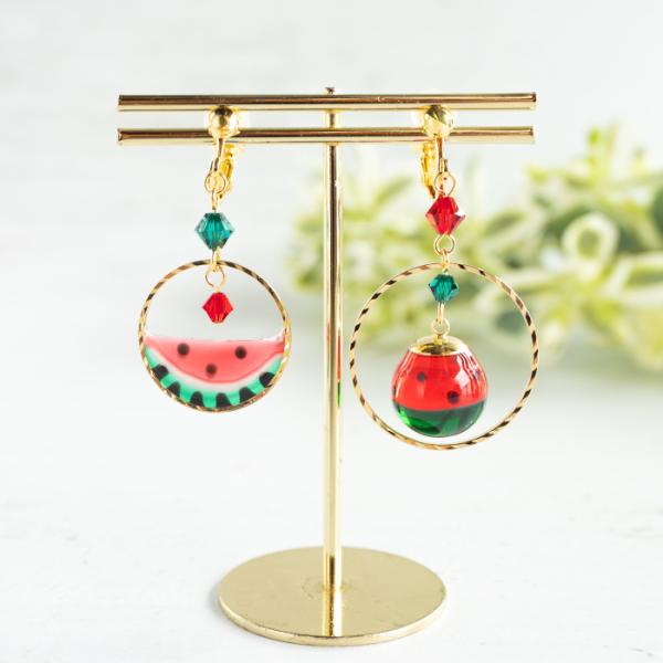 ピアス イヤリング スイカ 西瓜 夏  夏休み ガラス レジン 樹脂 ハンドメイド アクセサリー キ...