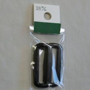 ニフコ（Nifco）　プラスチック角カン　SQ−38　38mm　黒　2枚個入│バッグチャーム・バッグパーツ・金具　ショルダーベルト・肩当て ハンズ｜hands-net