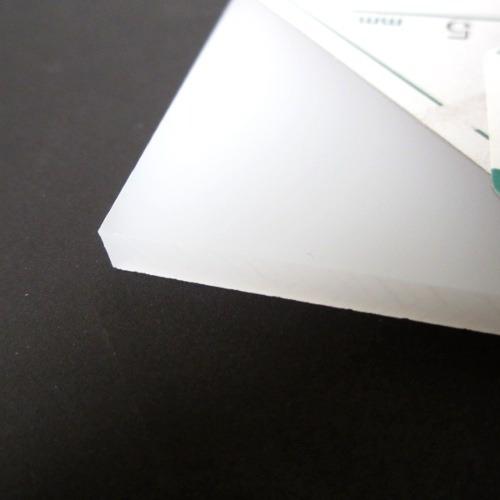 カナセ　アクリル板　320×550×5mm　オパール ハンズ