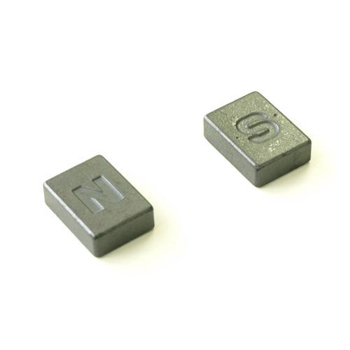 フェライト磁石　等方性　NS刻印有　6ケ入　角型　22×16×7 ハンズ