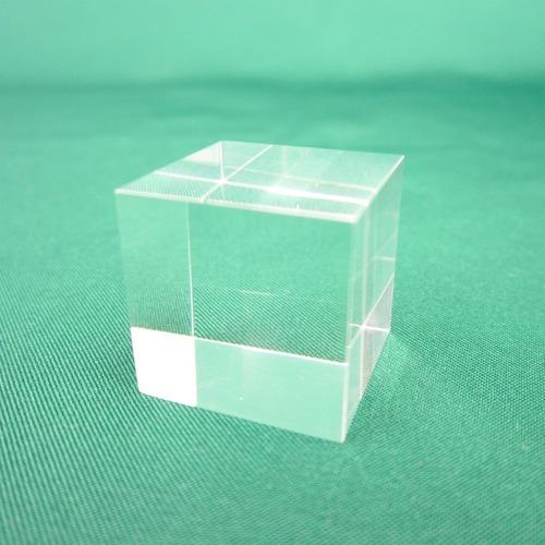 アクリルブロック　18×18×18mm　3コ入　クリア ハンズ