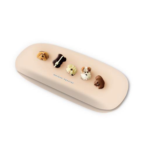 フロンティア　クリエイターズサーカス　メゾン・テリア　メガネケース　チョコレート犬 ハンズ