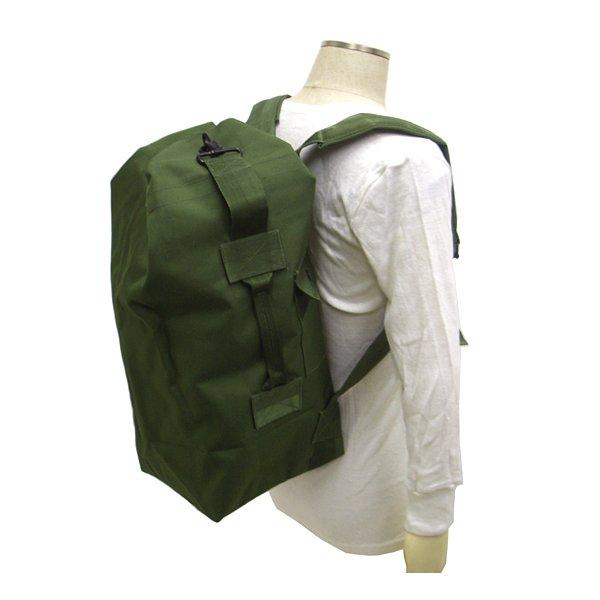 米陸軍 ダッフルバッグ カバン 20L オリーブ 防水 ナイロン アメリカ軍 レプリカ ミリタリーバ...