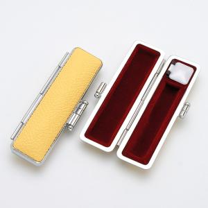 印鑑ケース (本トカゲ皮-金枠) 16.5-18.0mm （内張り朱竹） 朱肉付き