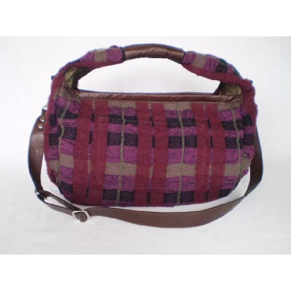 ウールチェックショルダーバッグ