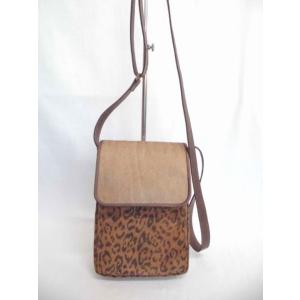 リアルファーポシェット（ボディーヒョウ柄）