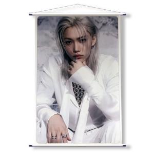 フィリックス Felix (Stray Kids / ストレイキッズ) 大型 タペストリー B ver (LARGE TAPESTRY) 90cm x 60cm SIZE グッズ｜hanryubank