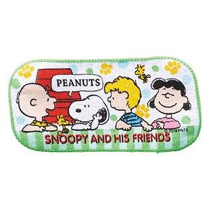 販促品 ノベルティ グッズ　スヌーピーポケタオル