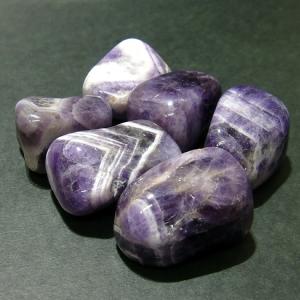 ★特選一連★愛の守護石♡【ラベンダーアメジスト『紫水晶』大粒タンブル連】❤️ アメジスト タンブル 紫水晶 3個セット Amethyst 財運も集める愛の