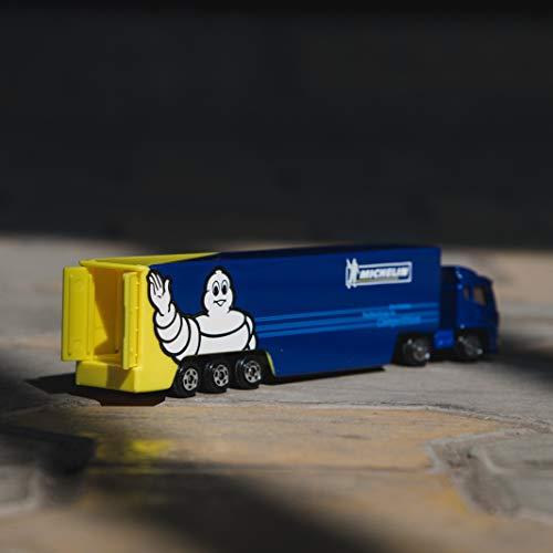 タカラトミー トミカ No.135 ミシュラン モータースポーツ トランスポーター ミニカー おもち...