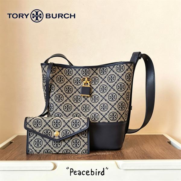 TORY BURCH T MONOGRAM MEDIUM LOCK SUMBUCKET BAG トリ...