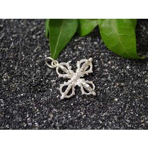 アバランチ AVALANCHE テニスネックレス＆ペンダントヘッド シルバー