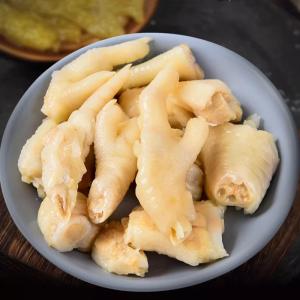 茹で鶏足の塩漬け 青松塩漬け鶏爪 鶏モミジ　100g 日本国内加工　クール便発送