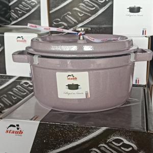 staub 調理器具 大人気 ストウブ鍋 両手鍋 20cm ココットラウンド
