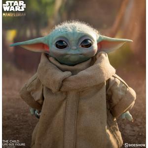 マンダロリアン　等身大スタチュー　ザ・チャイルド