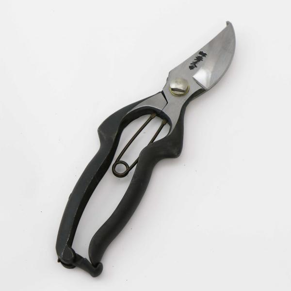 外山刃物　宗家秀久　剪定鋏　 YP200