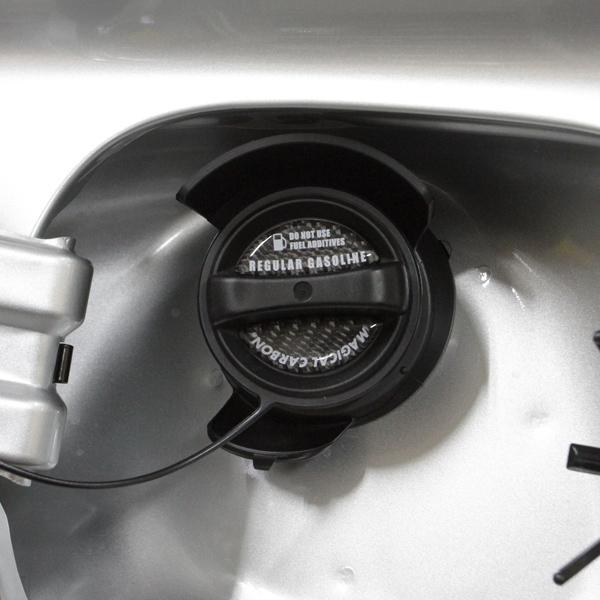 ハセプロ マジカルカーボン　フューエルキャップエンブレム（2ピース）三菱　エクリプスクロスPHEV用...