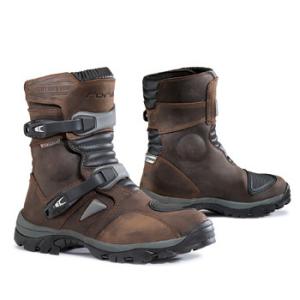 バイク FORMA フォーマ ブーツ ADVENTURELOW BROWN 27.0cm 4950545117373 取寄品 セール
